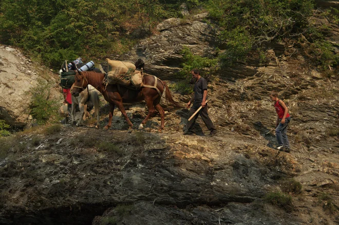 Albanska lepotica je tehnično izredno zahtevna, saj jo voda ob velikem deževju popolnoma preplavi. FOTO: Matjaž Milharčič.