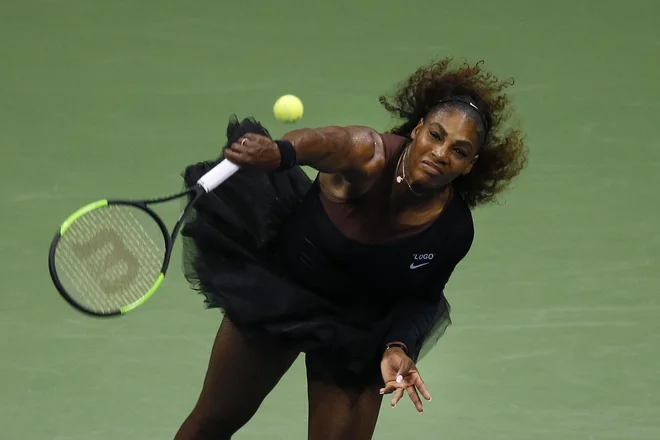 V ženskem delu se je šestkratna zmagovalka Serena Williams uvrstila v polfinale. FOTO: AP