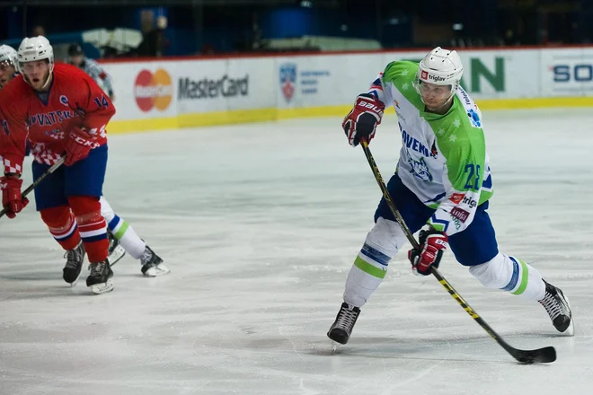 Aleš Kranjc je redni član slovenske reprezentance, za katero namerava še igrati. FOTO: Cropix