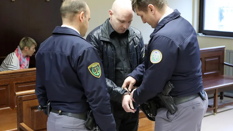 Fotografija: Izvedenci so ugotovili, da Marko Abram ni sposoben za spremljanje obravnave. Foto: Dejan Javornik