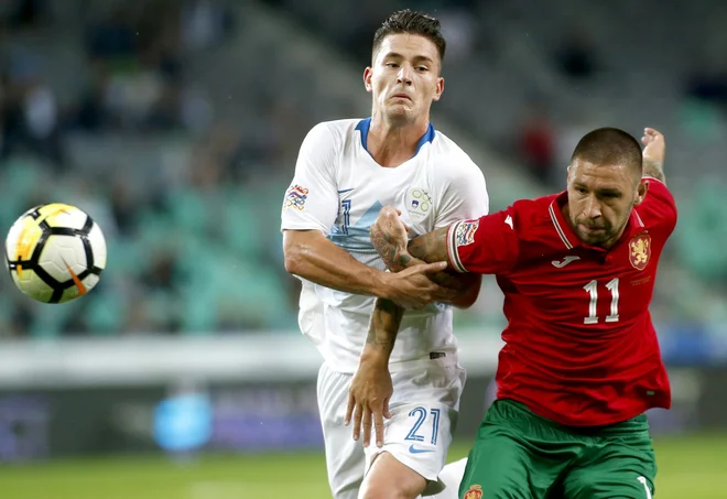 Slovenska reprezentanca pogreša mojstre s srčnostjo neustrašnih bojevnikov. Foto Roman Šipić/Delo