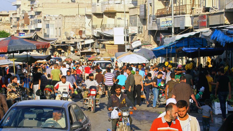 Fotografija: Ulice Idliba, kamor se je zatekel skoraj poldrugi milijon beguncev. 
FOTO REUTERS