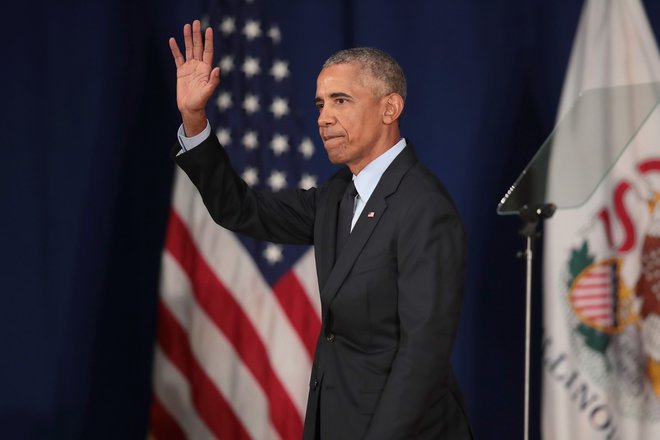 Barack Obama je prekrišil nenapisano pravilo, da predhodniki ne komentirajo dela naslednikov. FOTO: Scott Olson/Afp