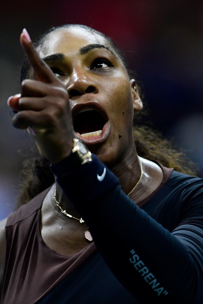 Serena Williams je s svojim izpadom zaznamovala finale OP ZDA. FOTO: AFP