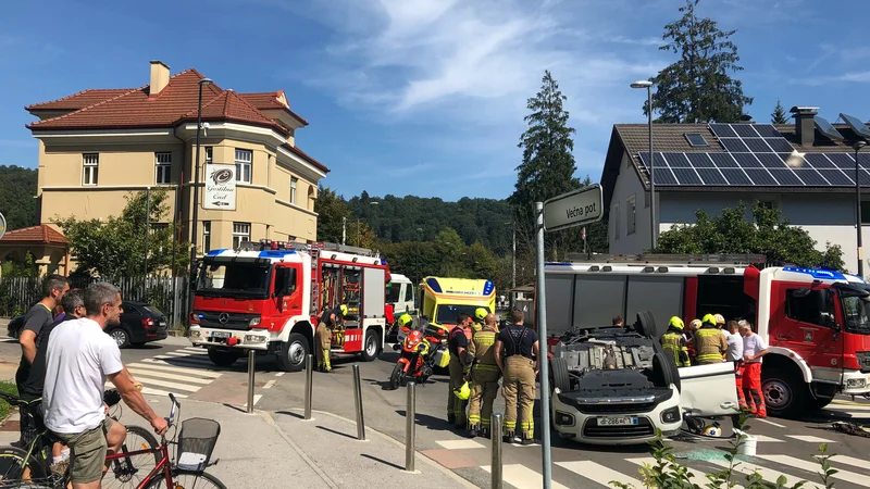 Fotografija: Prometna nesreča v Ljubljani. FOTO: Matej Družnik