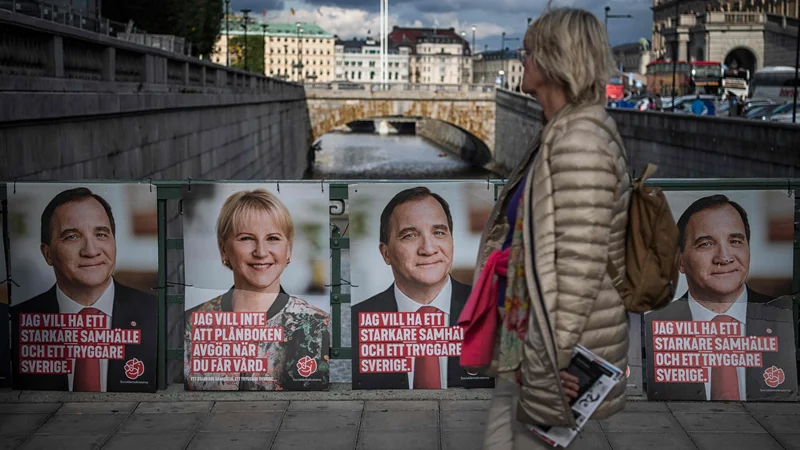 Fotografija: Včerajšnje švedske volitve so bile ene najbolj spremljanih v zgodovini. FOTO: Jonathan NACKSTRAND / AFP