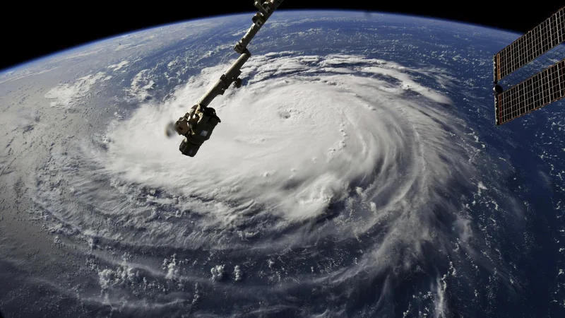 Fotografija: Posnetek agencije NASA na orkan Florence FOTO: AP