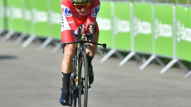 Fotografija: Simon Yates je v vožnji na čas presegel pričakovanja. FOTO: AFP