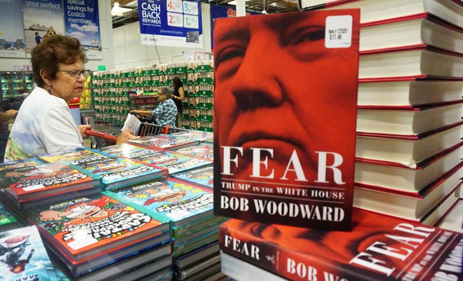 Woodward je knjigo napisal na podlagi več sto ur posnetih pogovorov s Trumpovimi najožjimi sodelavci. FOTO: Frederic J. Brown/Afp
