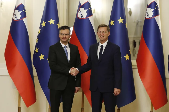 Primopredaja poslov med dosedanjim in novim premierjem FOTO: Leon Vidic