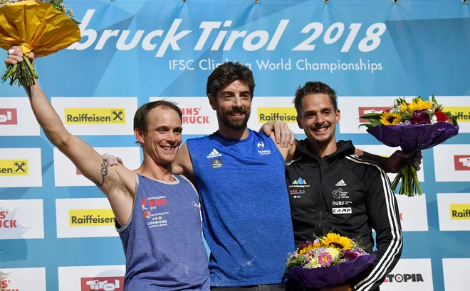 Gregor Selak (desno) se je razveselil že drugega odličja s svetovnih prvenstev. FOTO: Barbara Gindl/AFP