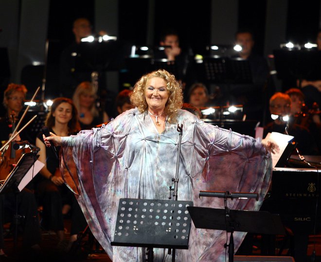 Leta 2009 na velikem koncertu v Križankah ob 50. obletnici pevske kariere.<br />
<br />
FOTO: Aleš Černivec