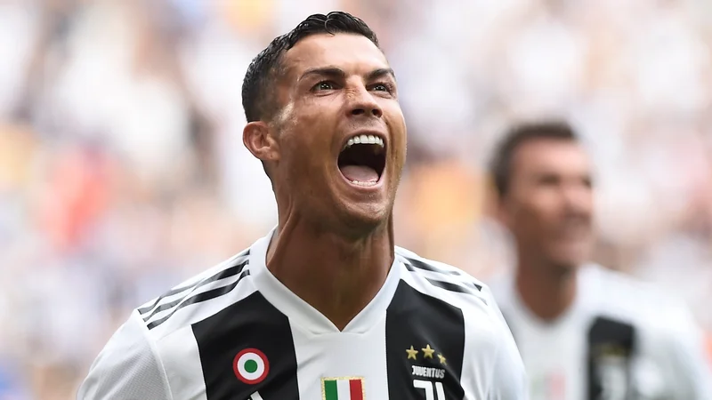 Fotografija: Cristiano Ronaldo bo predstavljal najvišji izziv za slovenskega branilca Luko Krajnca.