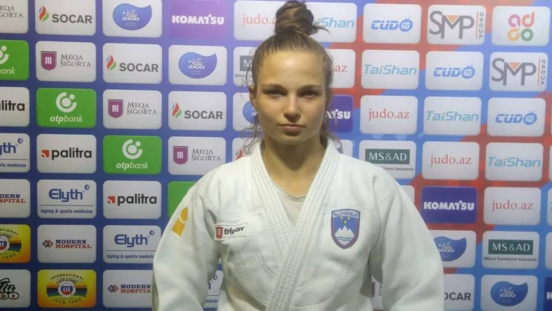 Fotografija: Mladi bežigrajski judoistki Kaji Kajzer ni bilo do smeha. FOTO: Miha Šimnovec