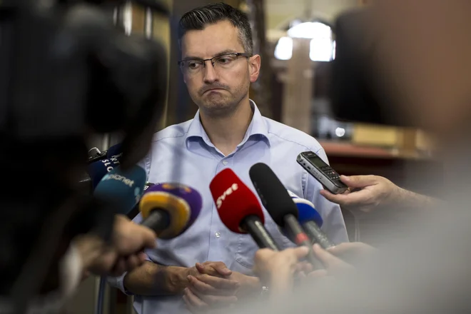 »Mi odločitev predsednika države spoštujemo, gre za njegovo suvereno pravico in tako se je odločil,« je dejal Marjan Šarec. FOTO: Voranc Vogel