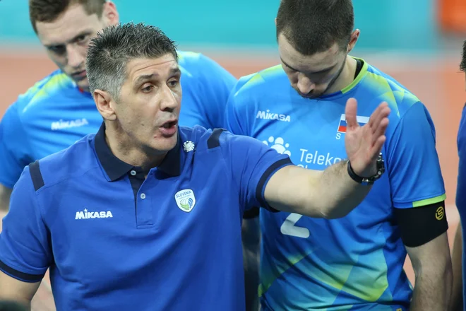 Slobodan Kovač je bil po porazu z Avstralijo kritičen do svojih izbrancev. FOTO: Tomi Lombar/Delo
