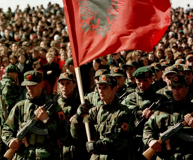 Kosovske varnostne sile so nadomestile nekdanjo Osvobodilno vojsko Kosova.
