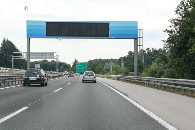 Veliko bi k varnosti pripomogli, če bi imeli še več informacijskih portalov. FOTO: Marko Feist