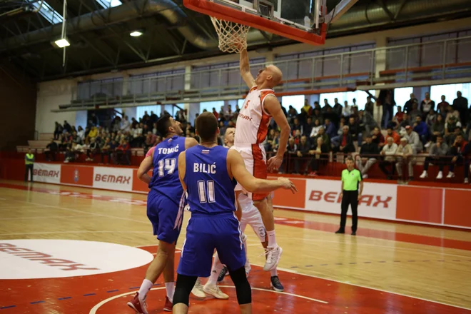 Rogaški v Cetinju ni zmanjkalo veliko. FOTO: Pavle Simović/ABA