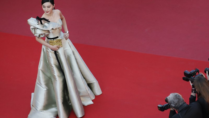 Fotografija: Fan Bingbing na letošnjem festivalu v Cannesu, potem se je zanjo izgubila vsaka sled ... FOTO: Reuters
