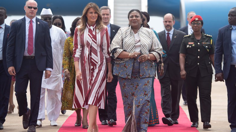 Fotografija: Melanija Trump je svojo afriško turnejo začela s srečanjem s prvo damo Gane Rebecco Akufo-Addo. Foto: AFP