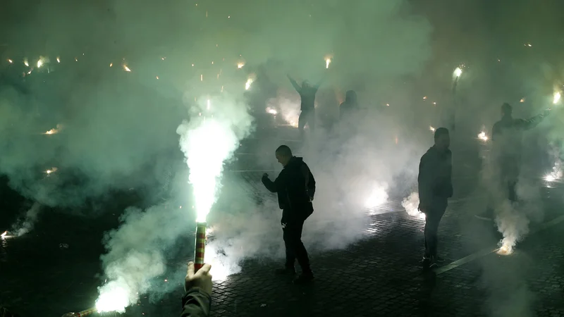 Fotografija: Praznovanje je minilo v športnem duhu. FOTO Blaž Samec/Delo