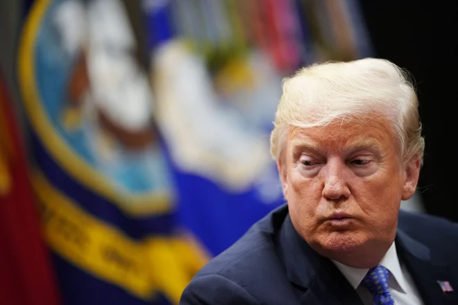 Donald Trump se je na zborovanju norčeval iz pričanja Christine Blasey Ford. FOTO: Mandel Ngan/Afp