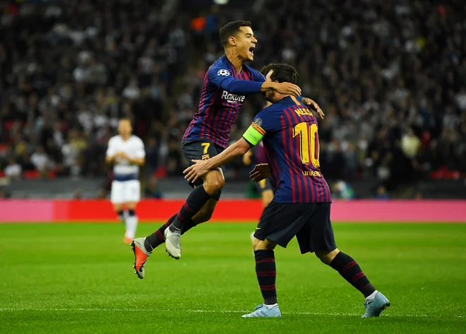 Philippe Coutinho je že v drugi minuti povedel Barcelono v vodstvo. FOTO: Reuters