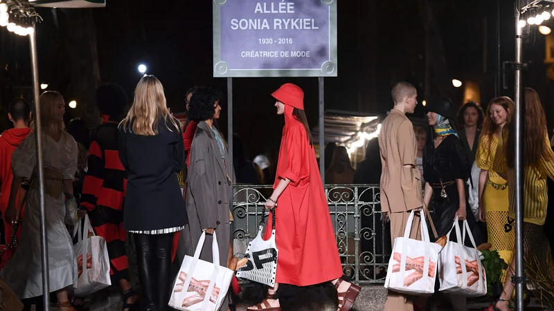Fotografija: Ob poimenovanju aleje je modna hiša Sonie Rykiel predstavila kolekcijo pomlad/poletje 2019.