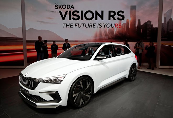 Škoda vision RS concept je privlačna napoved ene od prihajajočih novosti te v Evropi priljubljene znamke. FOTO: Reuters