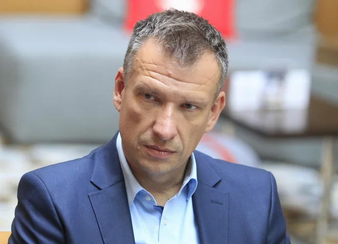 &raquo;Upam, da bo industrija 4.0 prispevala k temu, da ne bo manj proizvodnih podjetij v Sloveniji in da bomo še vedno velik del BDP ustvarili v industriji,&laquo; pravi Iztok Palčič. Foto Roman Šipić