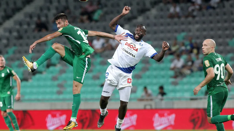 Fotografija: Jucie Lupeta je v prvem ljubljansko-celjskem dvoboju v sezoni v Stožicah igral za Celje in zabil gol Olimpiji. Foto Mavric Pivk