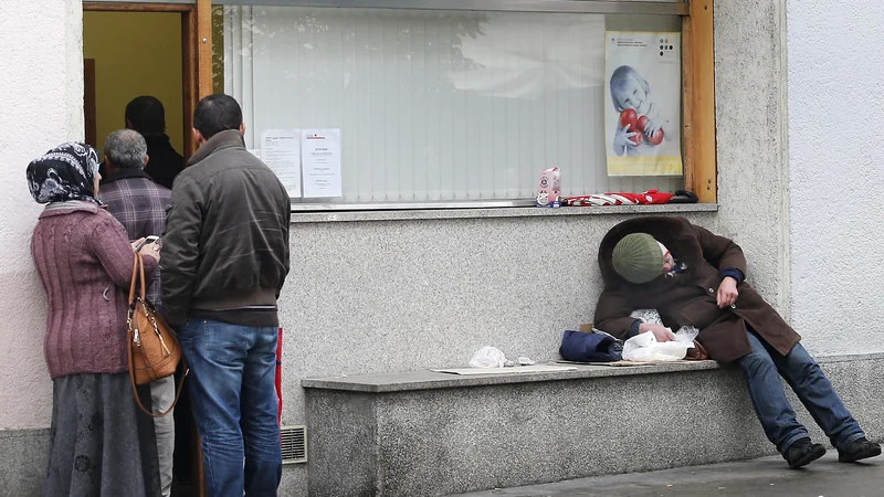 V evropski organizaciji Feantsa opozarjajo, da prakse v številnih mestih vodijo v kriminalizacijo brezdomstva.