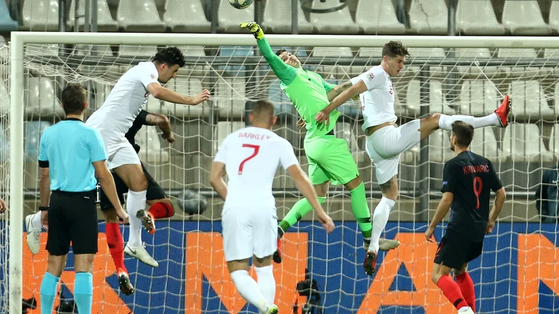 Fotografija: Na Reki ni bilo ne gledalcev ne zadetkov. FOTO: Antonio Bronić/Reuters