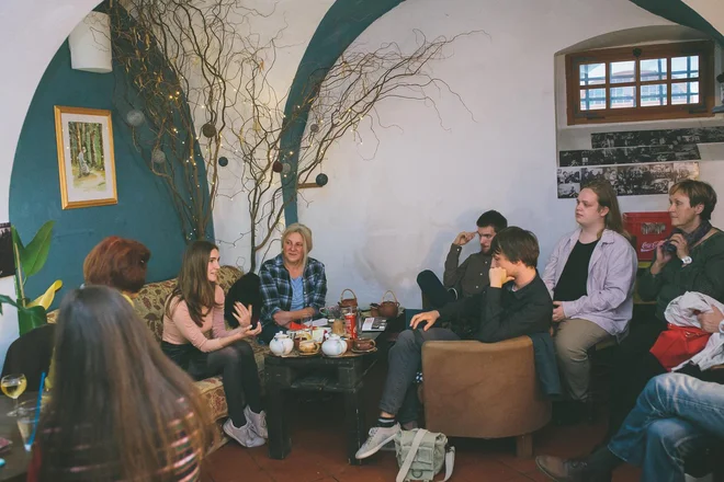 Lanska zmagovalka Katarina Gomboc na literarni matineji. FOTO: Nika Hölcl Praper