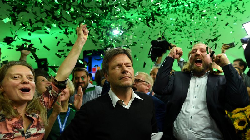 Fotografija: Voditelji Zelenih – na fotografiji z leve Henrike Hahn, Robert Habeck in Anton Hofreiter – so odločni, dinamični, takšni, kot si želijo nemški volivci. Foto: Reuters
