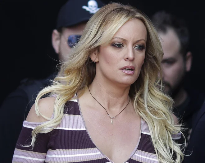 <strong>Stormy Daniels</strong> je Trumpa preganjala zaradi obrekovanja. FOTO: Markus Schreiber/Ap
