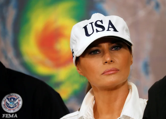 Letalo Melanie Trump je moralo zasilno pristati. FOTO: Reuters