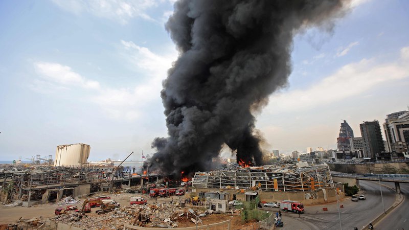 Fotografija: Vzrok požara zaenkrat še ni znan. FOTO: Anwar Amro/AFP