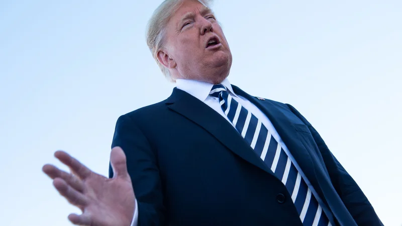 Fotografija: Donald Trump: Ne vem, zakaj že predsednik Barack Obama ni sprožil pogajanja ali izstop. FOTO: Nicholas Kamm/AFP