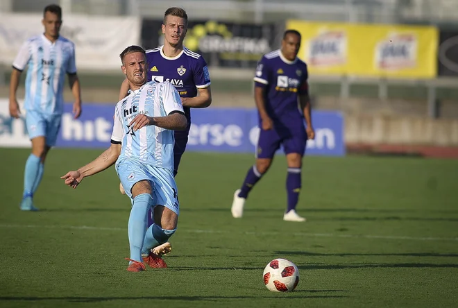 Andrej Kotnik je bil med boljšimi v goriškem moštvu. FOTO: Jože Suhadolnik/Delo