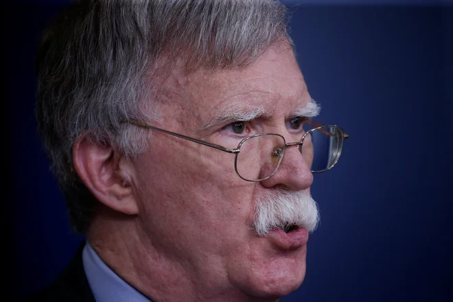 Obisk Trumpovega svetovalca za nacionalno varnost Johna Boltona je bil v znamenju napovedi ameriškega umika iz dogovora o prepovedi jedrskih raket srednjega dosega. Foto Reuters