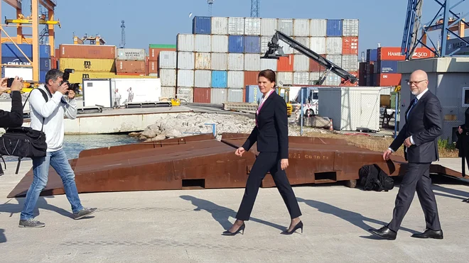 Bratušek in Zadel v Luki Koper Foto Boris Šuligoj