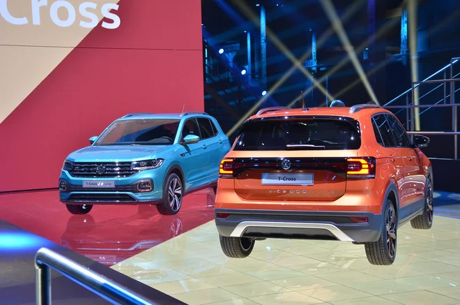 Volkswagen T-cross je doslej najmanjši križanec iz Volkswagna. Meril se bo z uspešnimi modeli, kot je nissan juke. Foto Gašper Boncelj