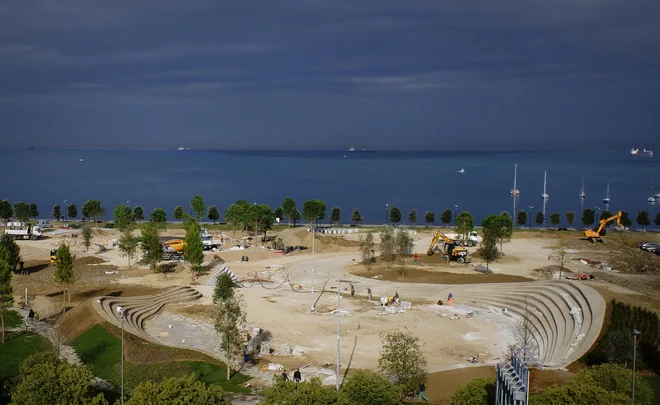 Večnamenski park na Bonifiki Popovič izpostavlja kot enega pomembnejših projektov svojega aktualnega županskega mandata.<br />
Foto Jože Suhadolnik