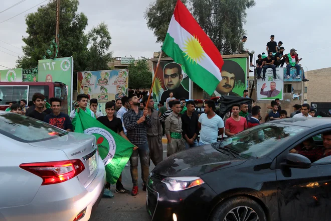 Podporniki Patriotske zveze Kurdistana (PUK). FOTO: REUTERS/Ako Rasheed