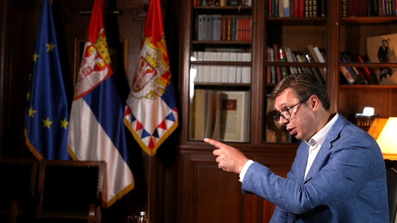 Fotografija: Aleksandar Vučić je ocenil, da Črna gora uvaja delikt mišljenja. FOTO: Djordje Kojadinović/Reuters