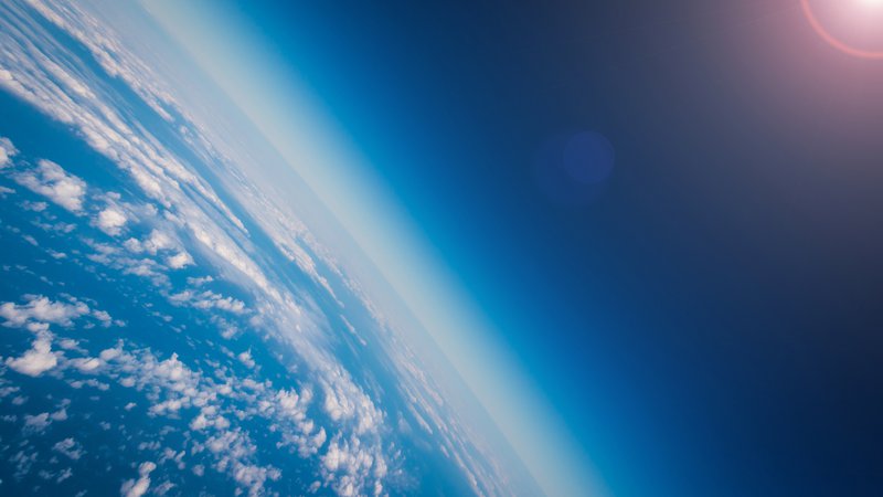 Fotografija: Ozonska plast si bo opomogla. FOTO: Shutterstock