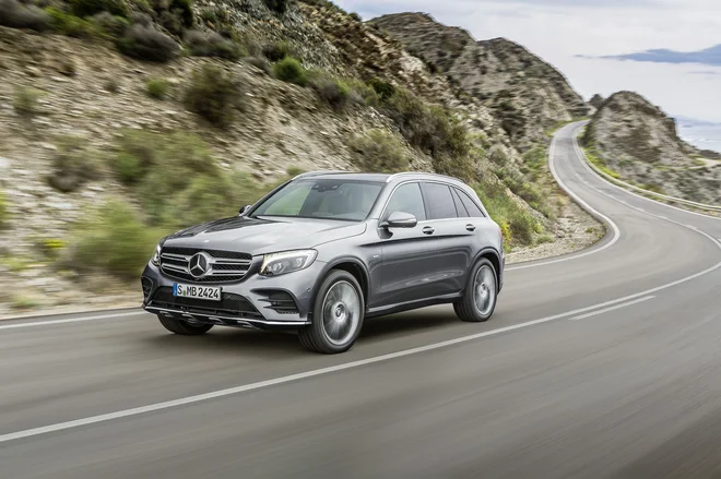 Mercedes GLC je avto z več karakterji – lahko je športnik, avanturist ali udoben potovalnik. Foto: Mercedes