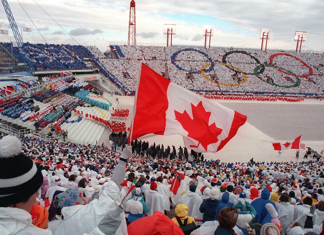 Igre leta 1988 so Calgaryju prinesle svetovno slavo, a tudi velike stroške. FOTO: Jonathan Utz/AFP